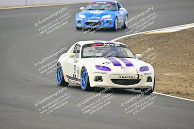 media/Jan-26-2025-CalClub SCCA (Sun) [[cfcea7df88]]/Group 1/Race/